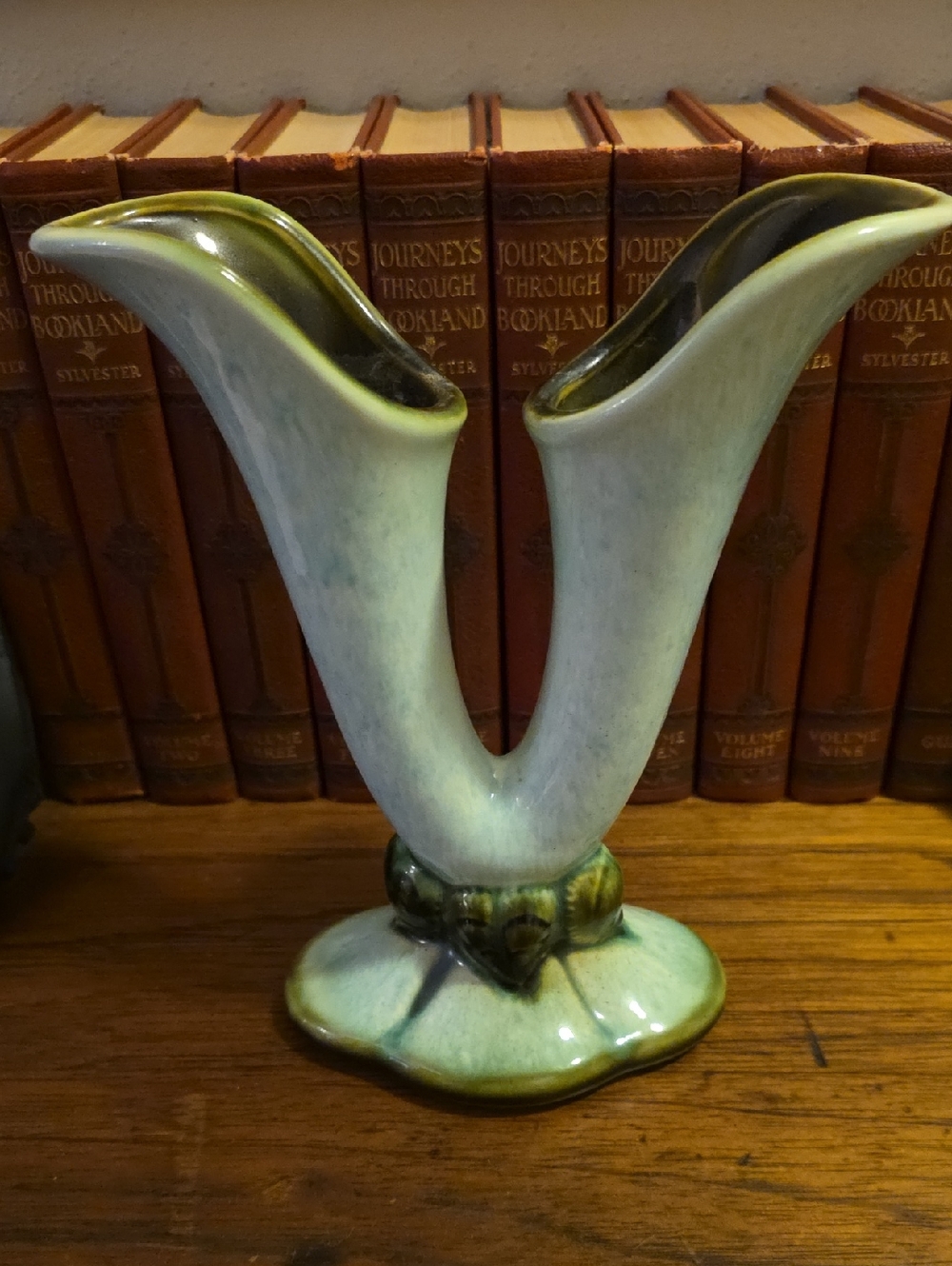Vintage Hull Green Woodland Double Horn Bud Vase